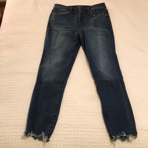 Abercrombie & Fitch High Rise Ankle Jean